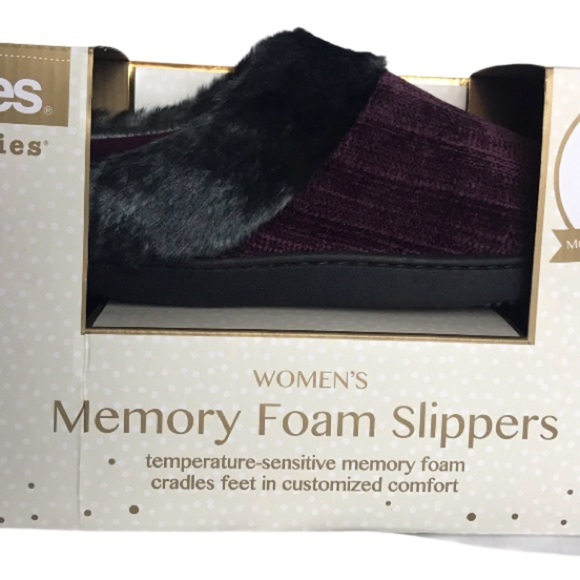Totes Toasties Memory Foam Slippers - Picture 5 of 14